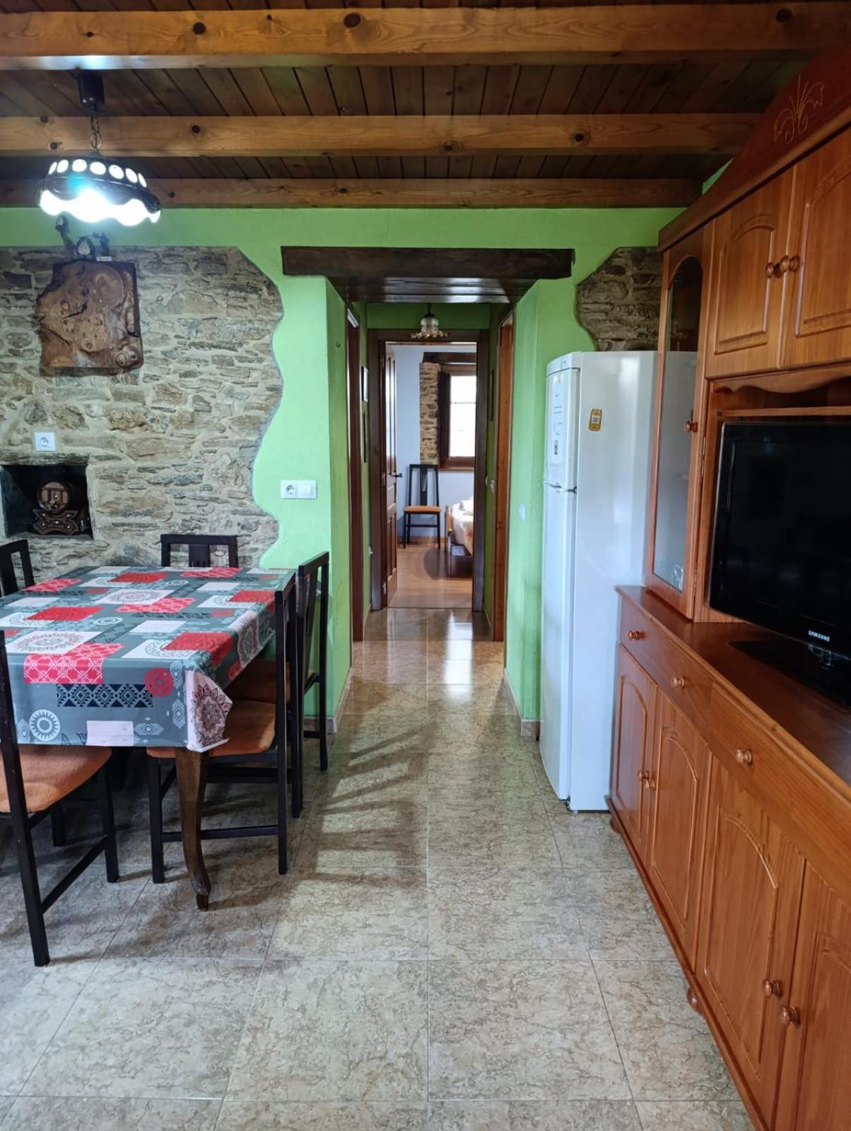 Apartamentos Rio Eo Сан-Тирсо-де-Абрес Экстерьер фото